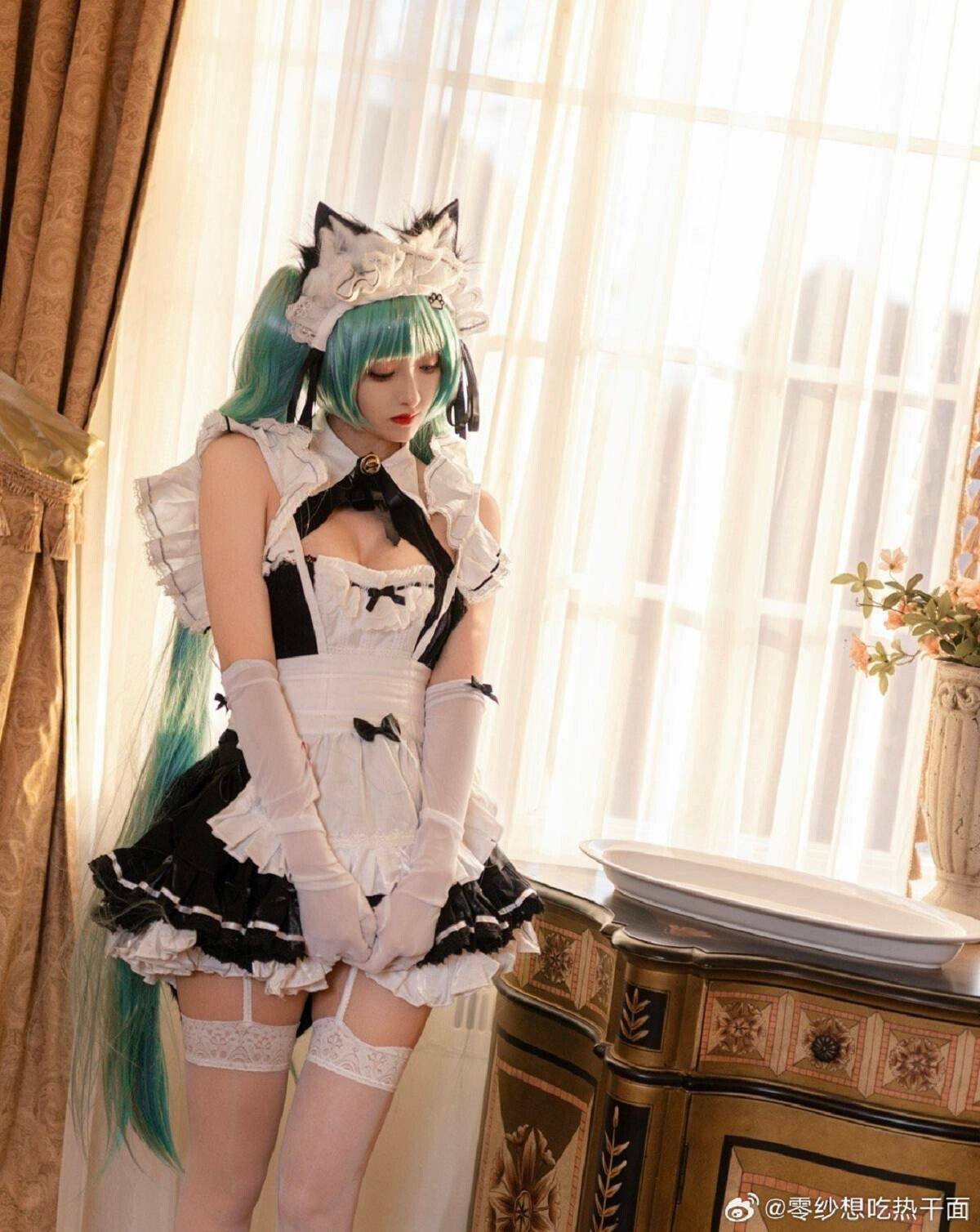 「零纱想吃热干面」nikke:胜利女神 普丽瓦蒂 猫猫会对你傲娇，但如果你真的不理她，她会难过的哦。